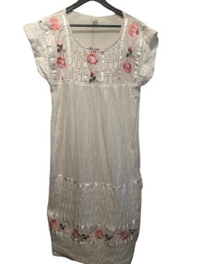 Hand made white Mexican cotton dress with embroidery and crochet details